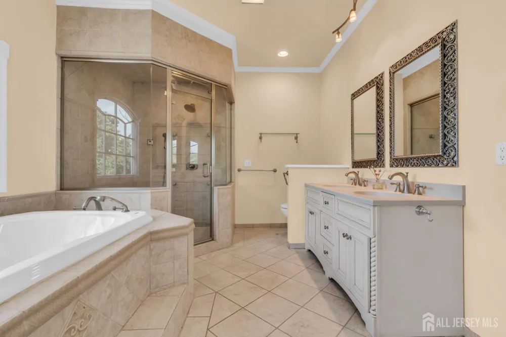 15 Rolfe Avenue Highland Park, NJ 08904