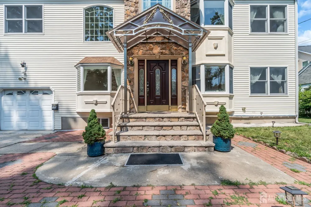 15 Rolfe Avenue Highland Park, NJ 08904