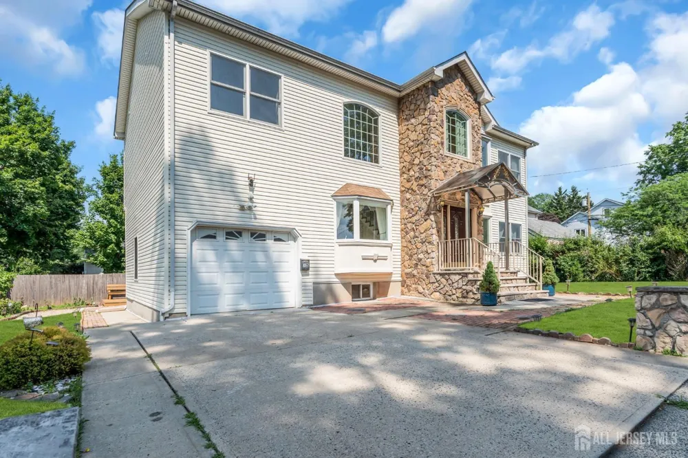 15 Rolfe Avenue Highland Park, NJ 08904