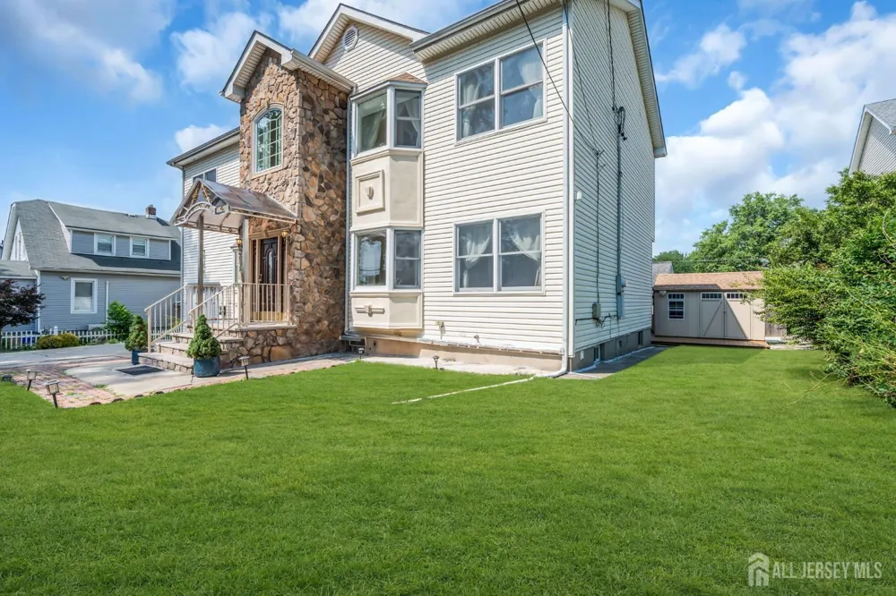15 Rolfe Avenue Highland Park, NJ 08904