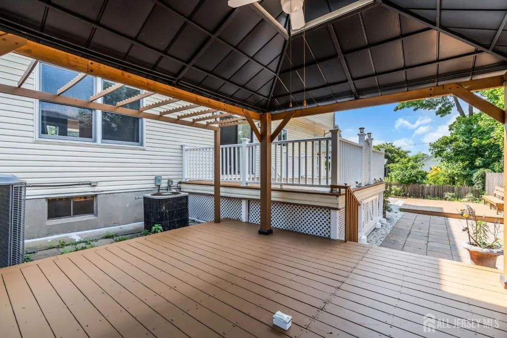 15 Rolfe Avenue Highland Park, NJ 08904