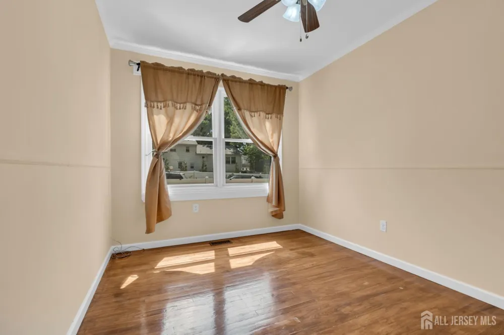 15 Rolfe Avenue Highland Park, NJ 08904