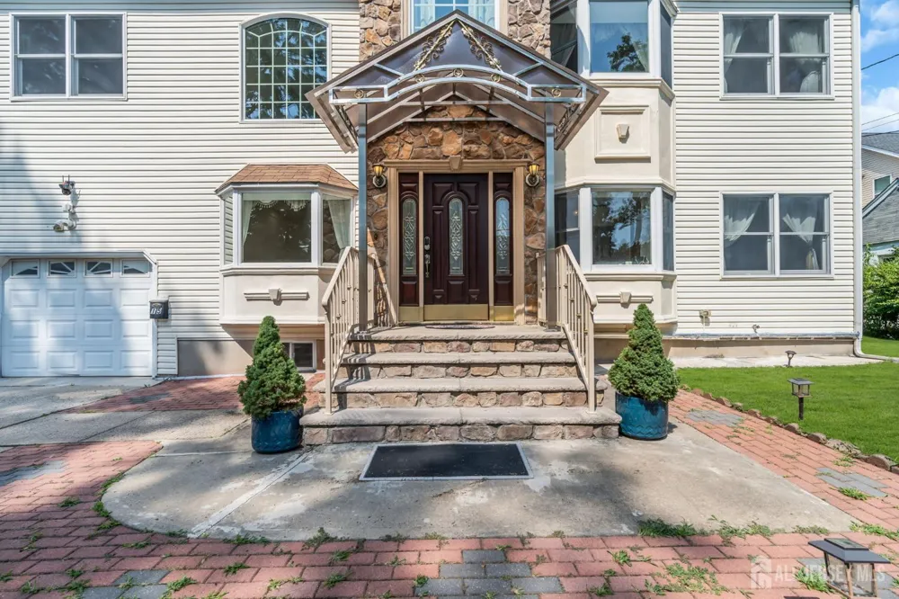 15 Rolfe Avenue Highland Park, NJ 08904