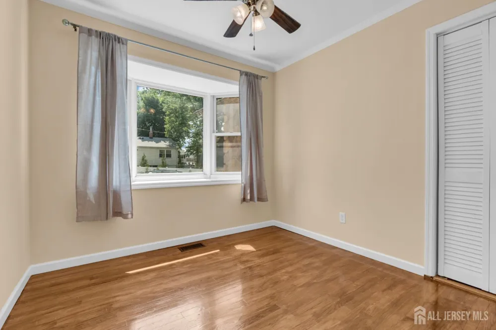 15 Rolfe Avenue Highland Park, NJ 08904