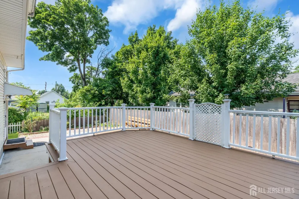 15 Rolfe Avenue Highland Park, NJ 08904