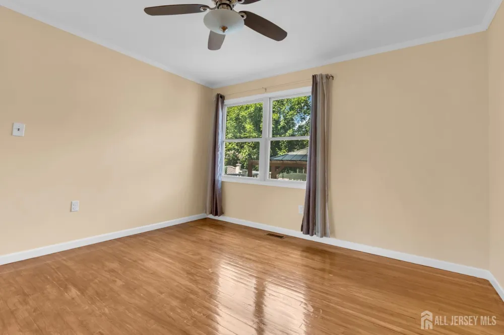 15 Rolfe Avenue Highland Park, NJ 08904