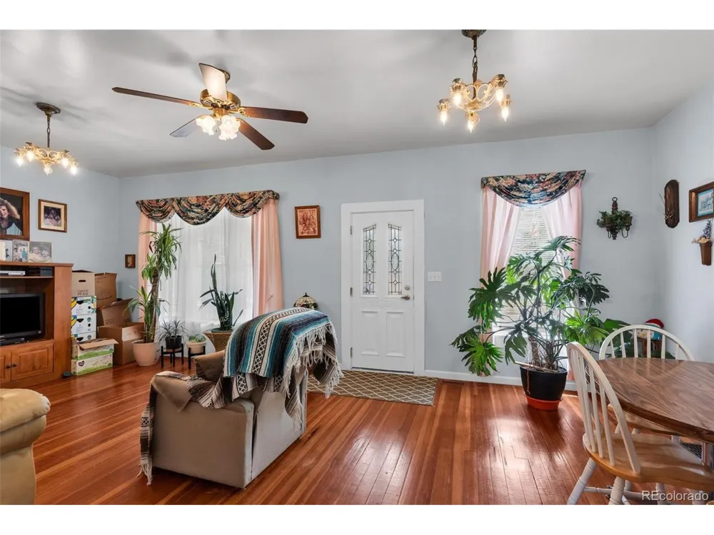 425 Pine Avenue Canon City, CO 81212