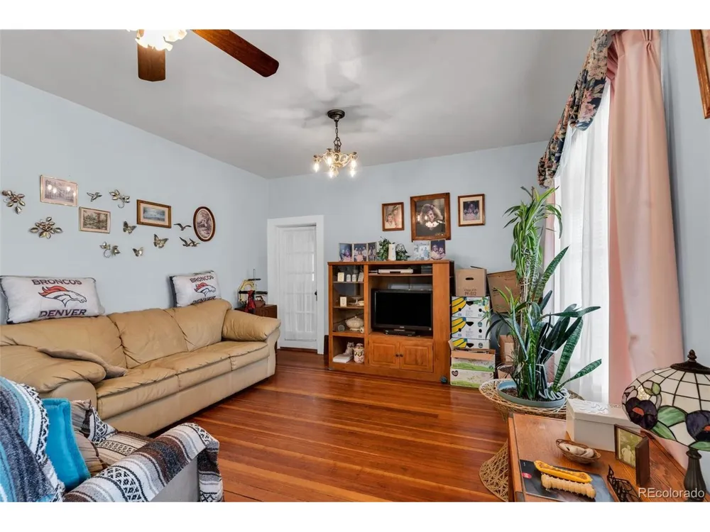 425 Pine Avenue Canon City, CO 81212