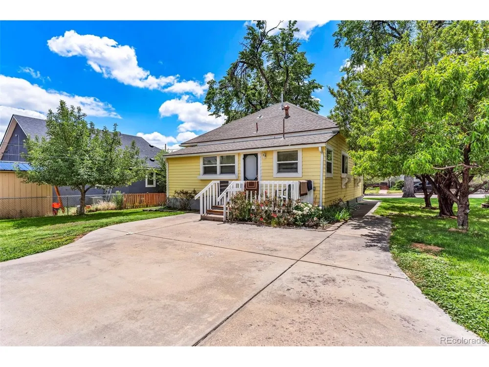 425 Pine Avenue Canon City, CO 81212