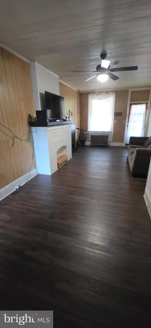 1749 PERKIOMEN AVENUE Reading, PA 19602