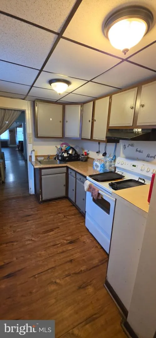 1749 PERKIOMEN AVENUE Reading, PA 19602
