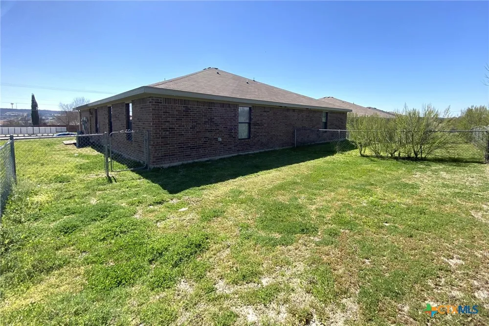 2802 Ashley Drive #2802 Copperas Cove, TX 76522
