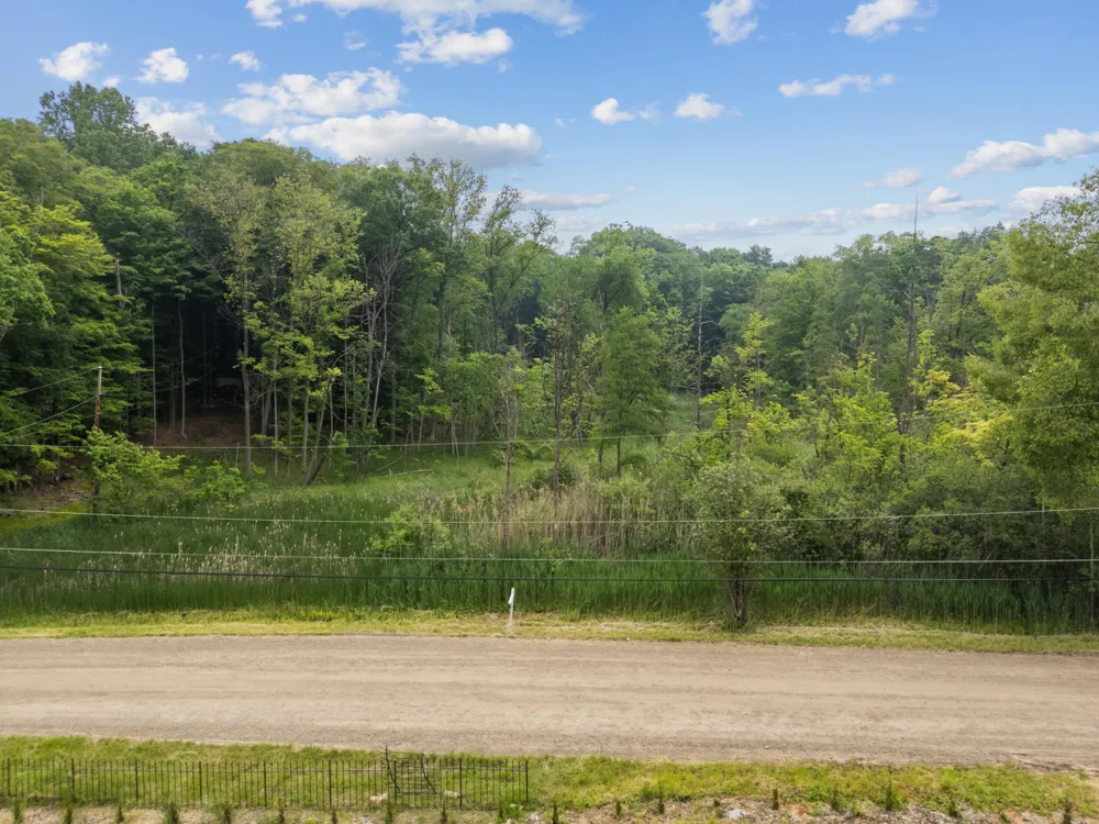 36300 Howard Road Farmington, MI 48331