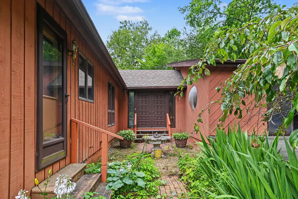 6696 103rd Avenue Casco Township, MI 49090