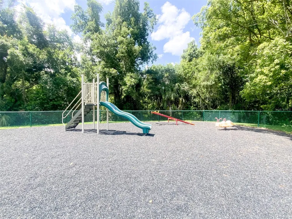 3134 LAKE PINE WAY #C2 Tarpon Springs, FL 34688