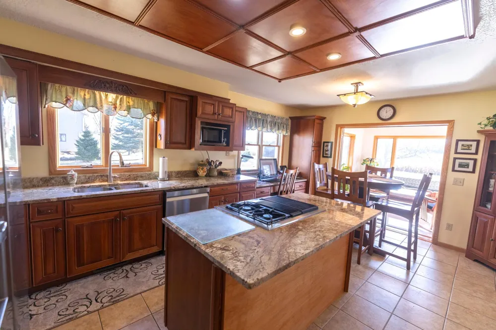 5294 312th Street Path Cannon Falls, MN 55009