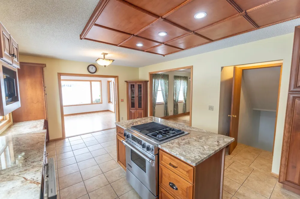 5294 312th Street Path Cannon Falls, MN 55009