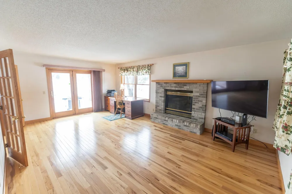 5294 312th Street Path Cannon Falls, MN 55009