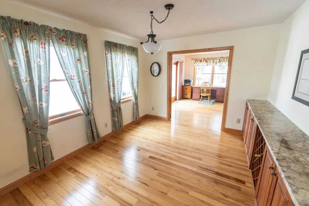 5294 312th Street Path Cannon Falls, MN 55009