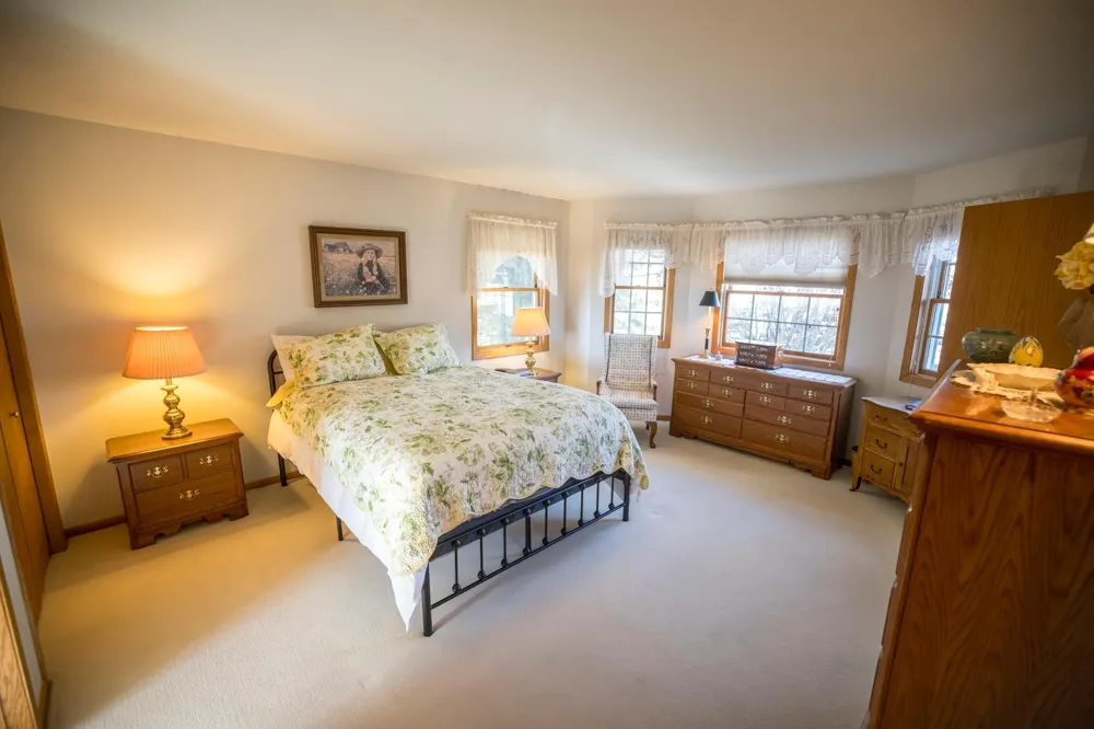 5294 312th Street Path Cannon Falls, MN 55009