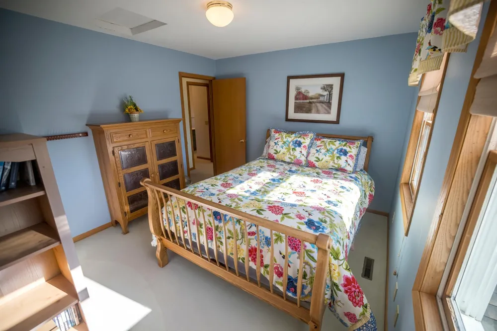 5294 312th Street Path Cannon Falls, MN 55009