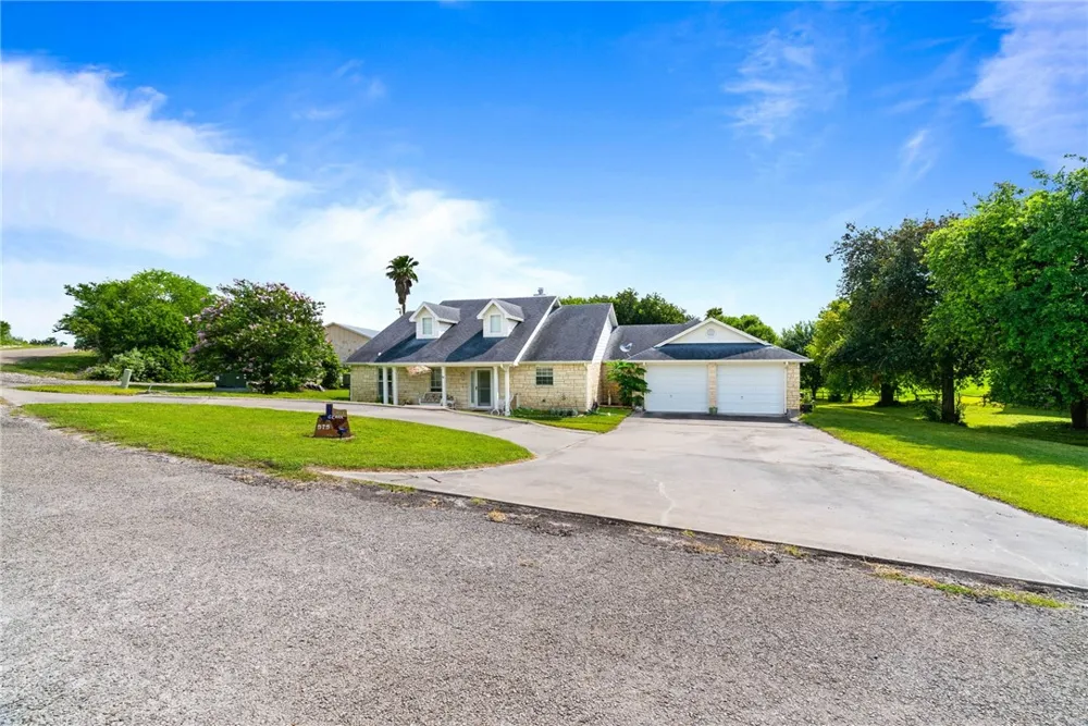 575 County Road 3651 Sandia, TX 78383