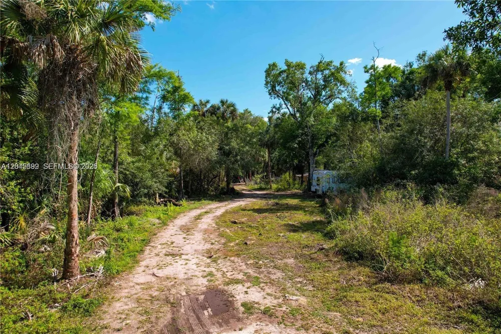 4180 36th Ave SE Naples, FL 34120