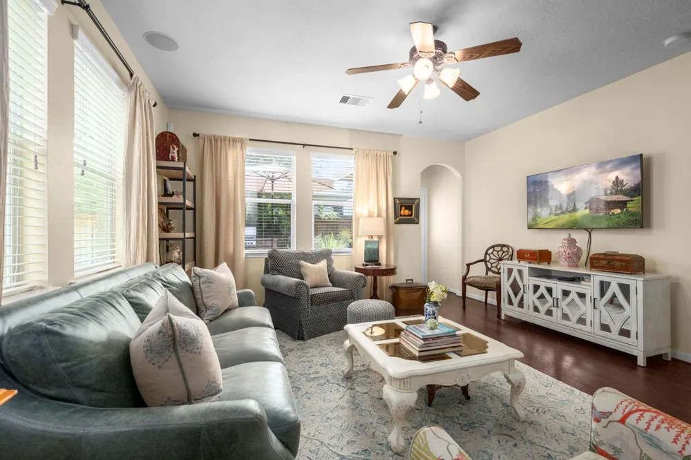 18718 Cypress Loch Drive Spring, TX 77379