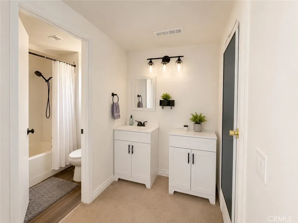 44128 Galicia Hemet, CA 92544