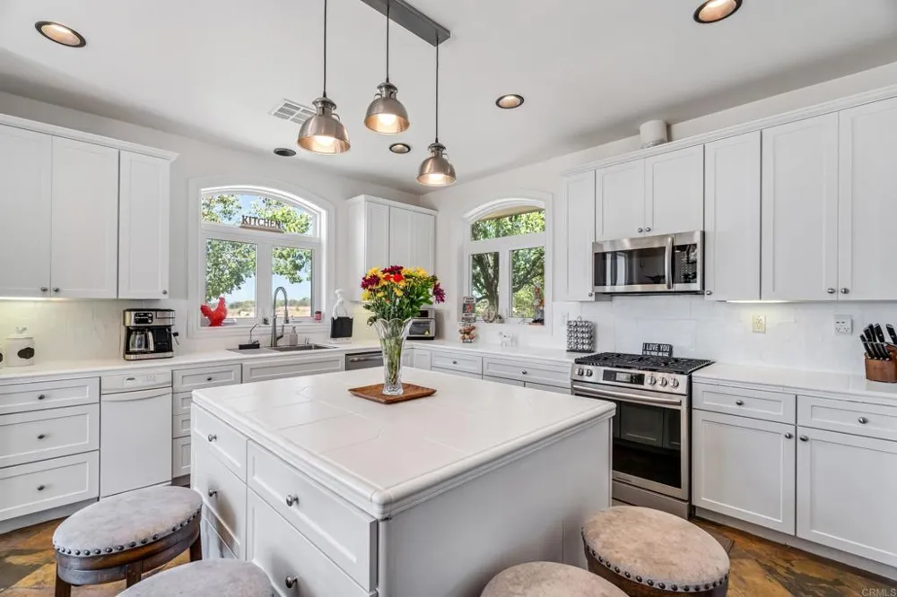 44075 Timber Trail Hemet, CA 92544