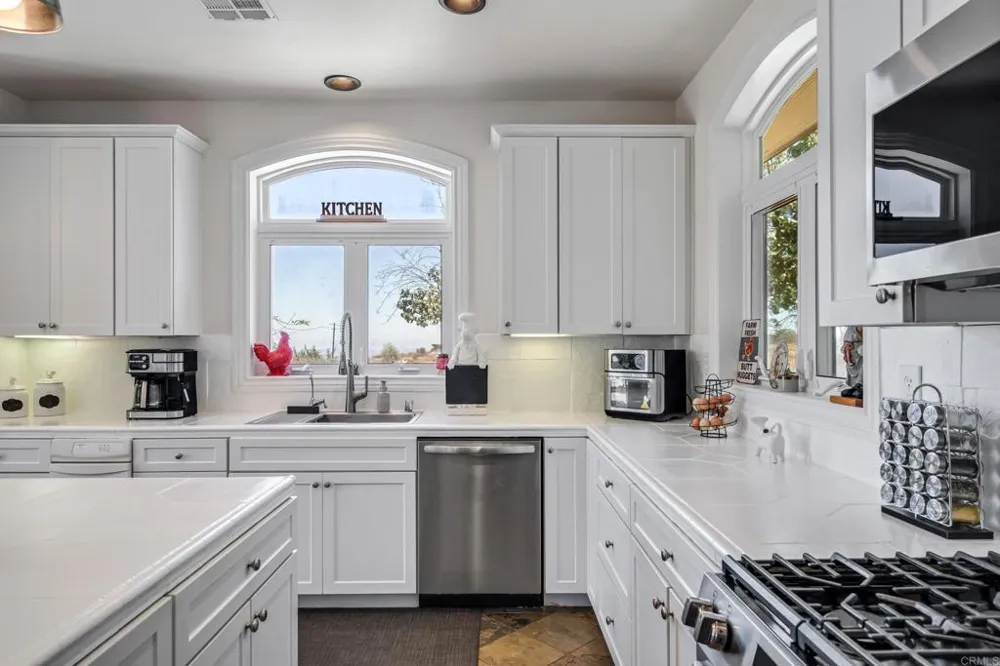 44075 Timber Trail Hemet, CA 92544