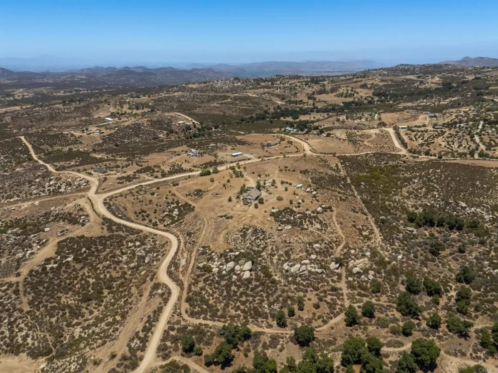 44075 Timber Trail Hemet, CA 92544