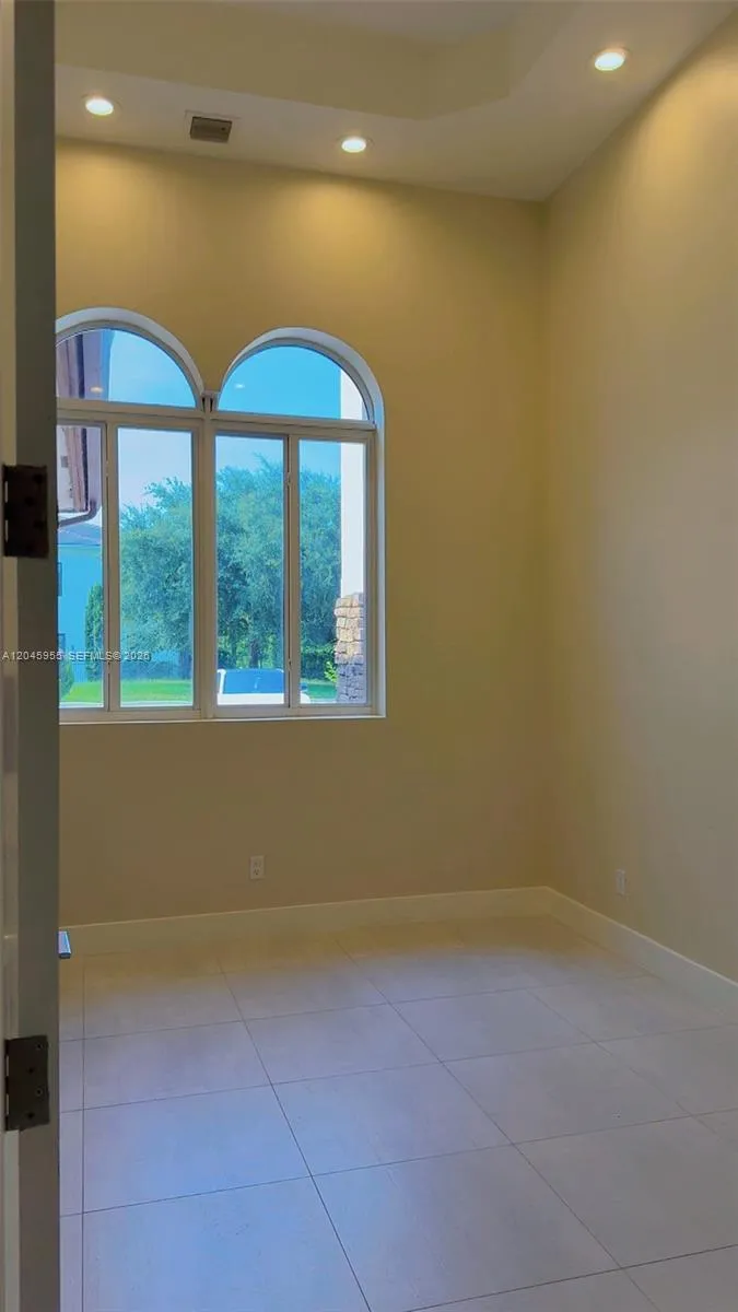 12802 Grand Oaks Dr #0 Davie, FL 33330