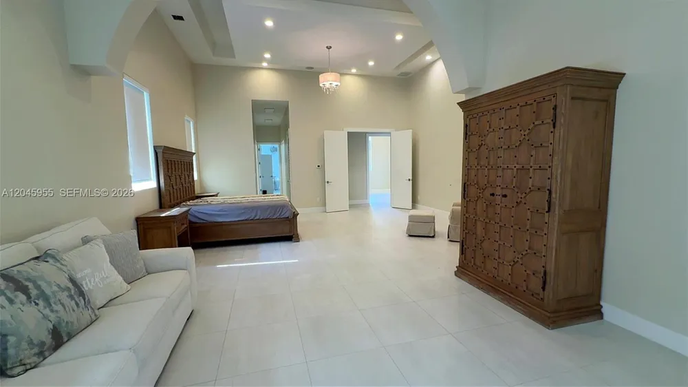 12802 Grand Oaks Dr #0 Davie, FL 33330
