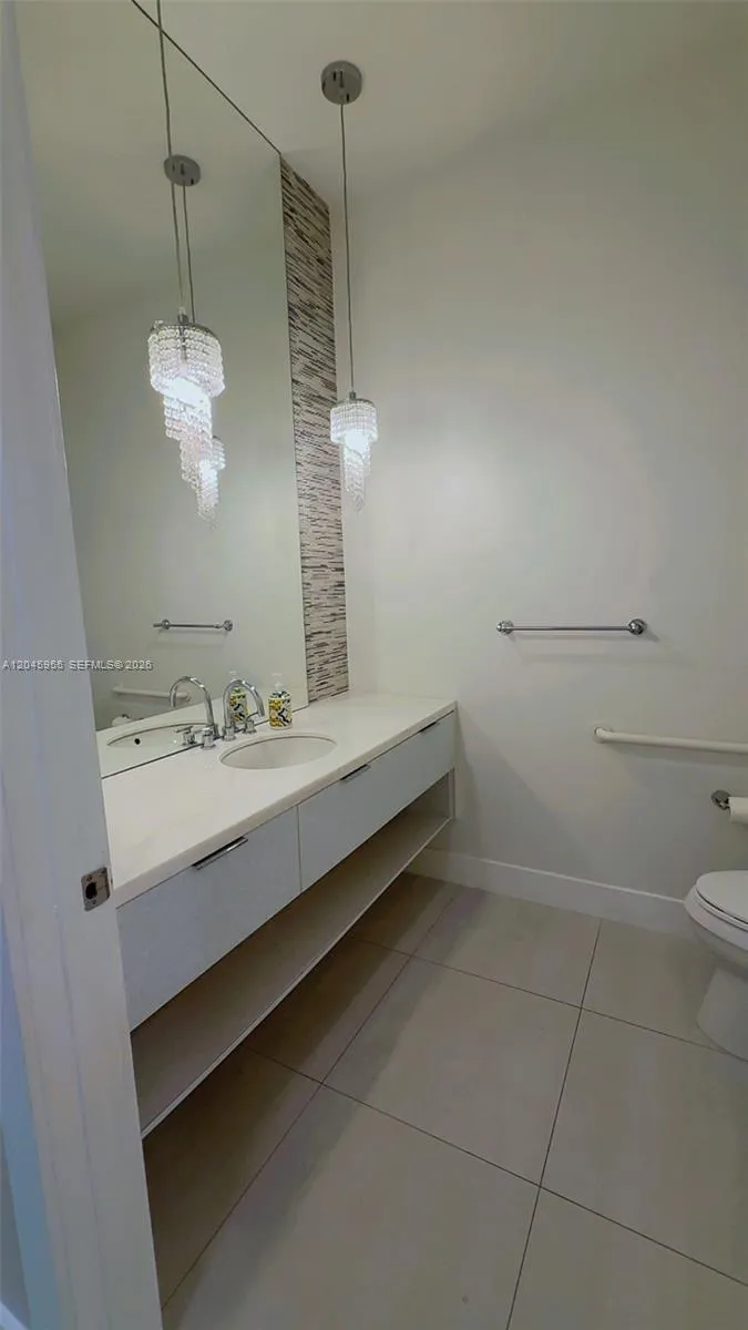 12802 Grand Oaks Dr #0 Davie, FL 33330