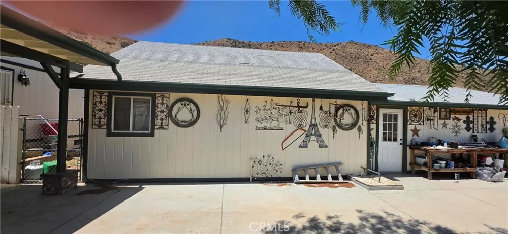 33805 Buffalo Ridge Acton, CA 93510