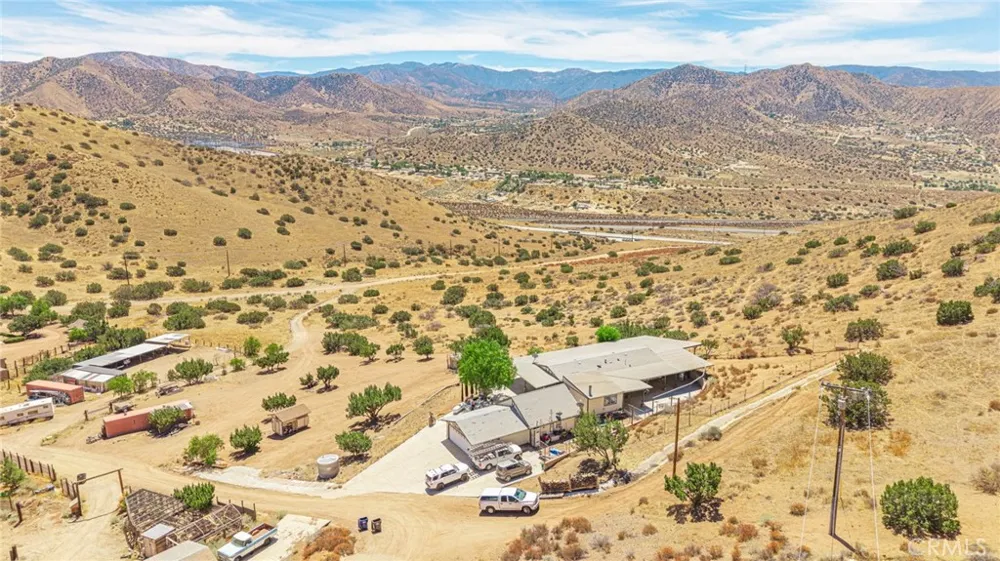 33805 Buffalo Ridge Acton, CA 93510
