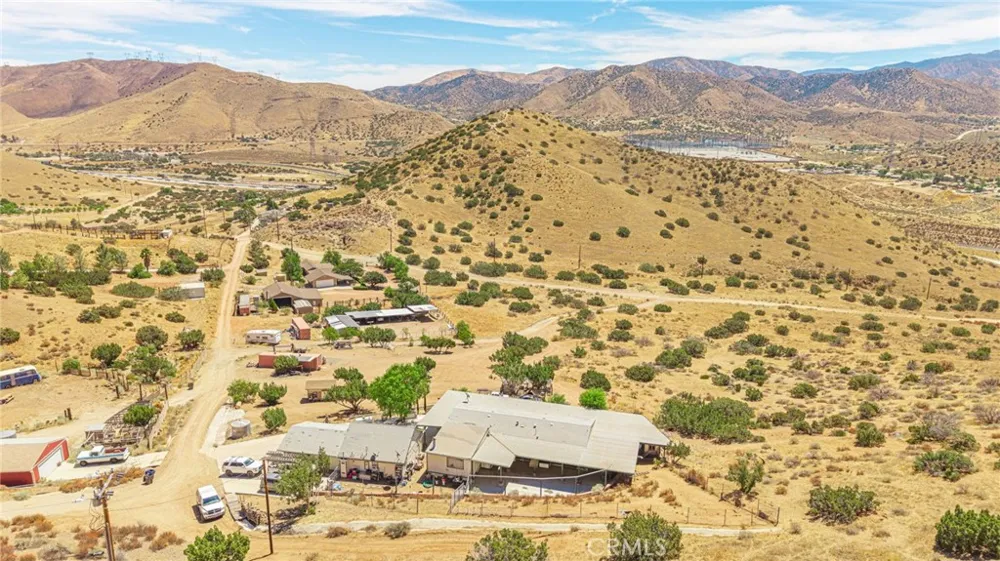 33805 Buffalo Ridge Acton, CA 93510