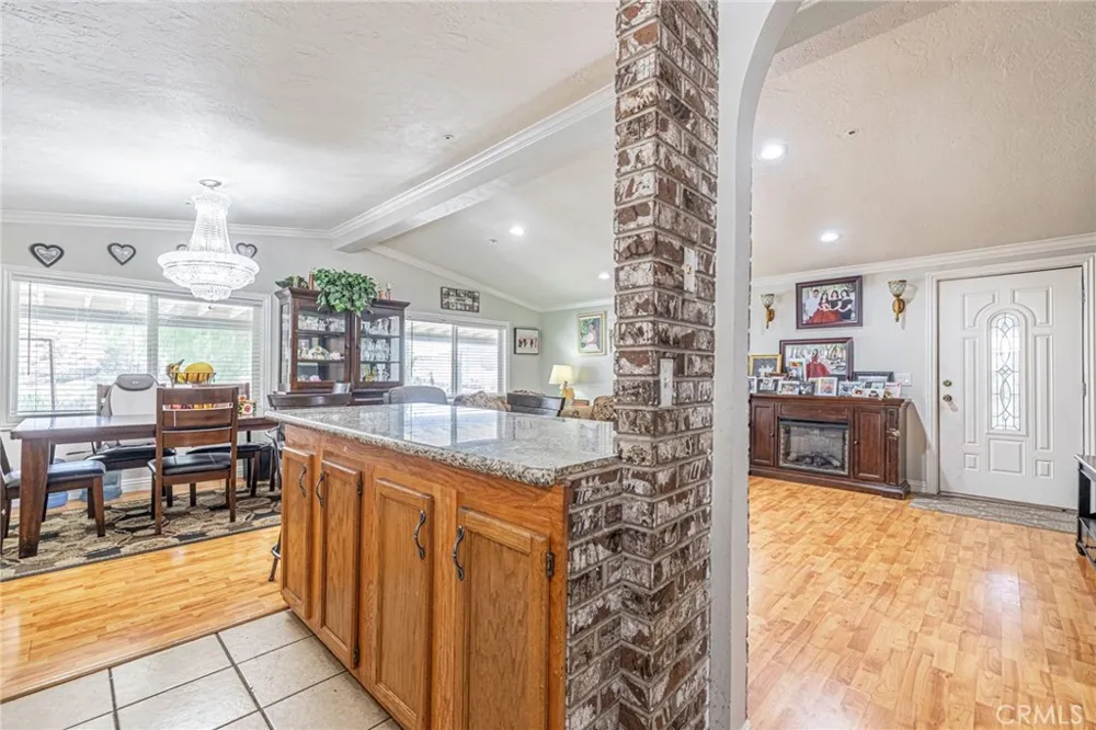 33805 Buffalo Ridge Acton, CA 93510