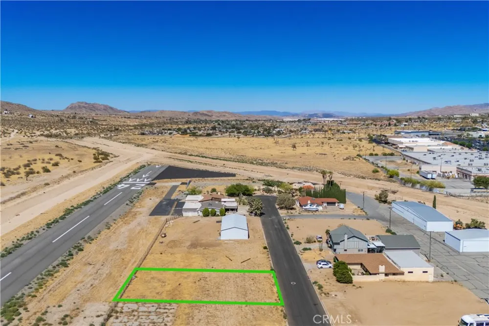 6774 Lindbergh Lane Yucca Valley, CA 92284