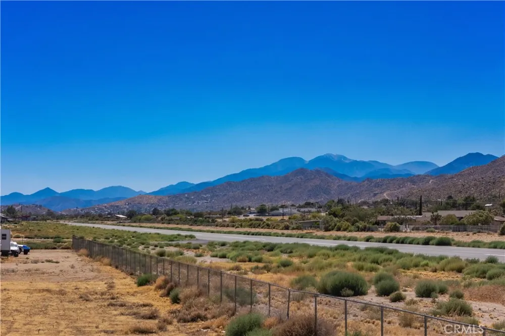 6774 Lindbergh Lane Yucca Valley, CA 92284