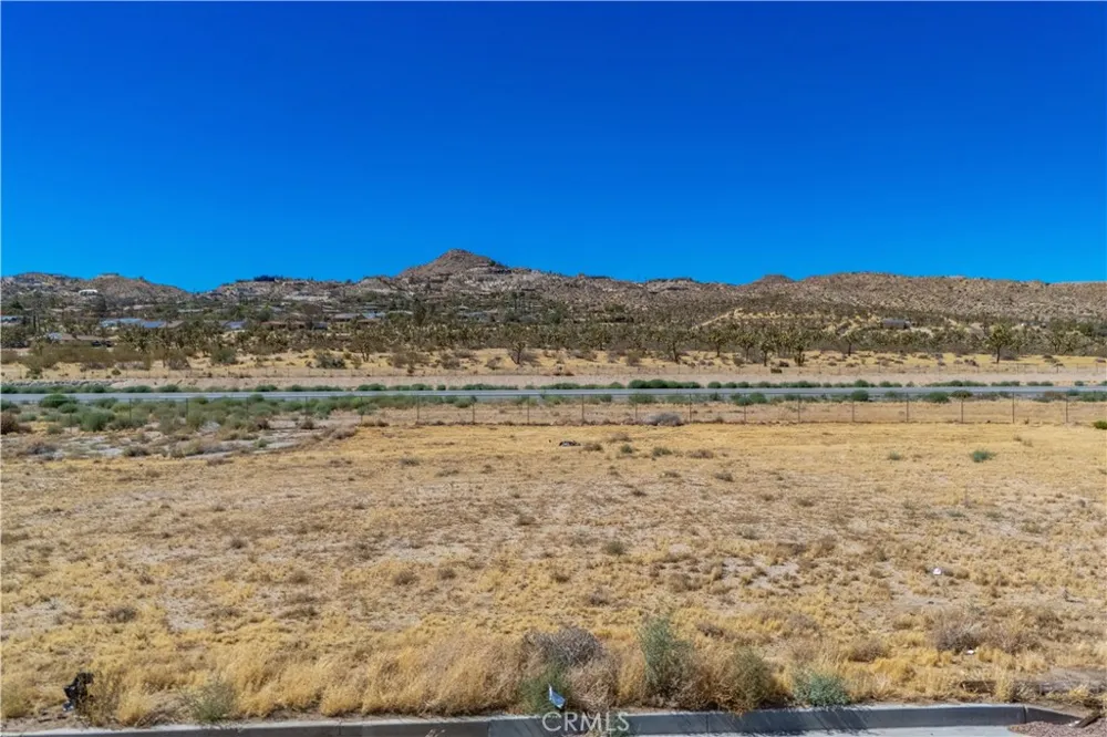 6774 Lindbergh Lane Yucca Valley, CA 92284
