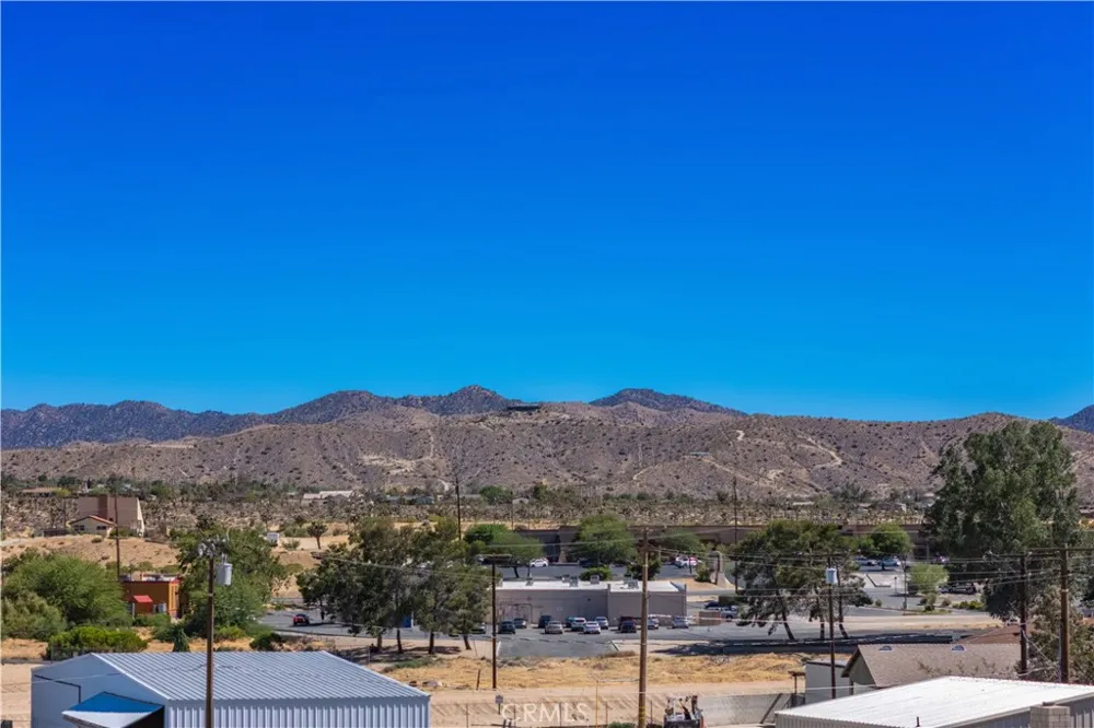 6774 Lindbergh Lane Yucca Valley, CA 92284