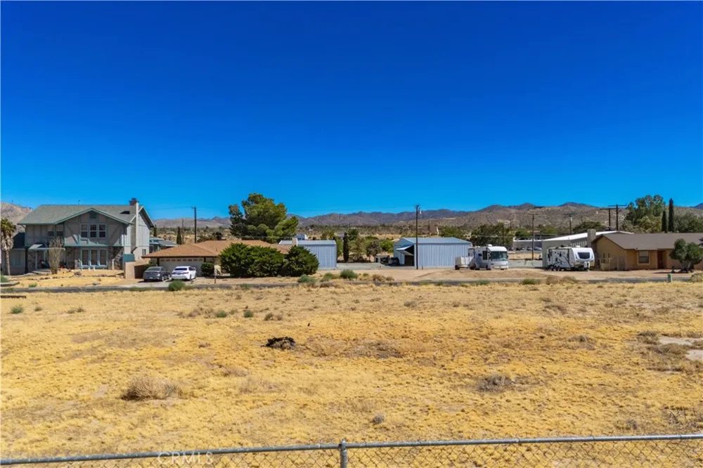 6774 Lindbergh Lane Yucca Valley, CA 92284