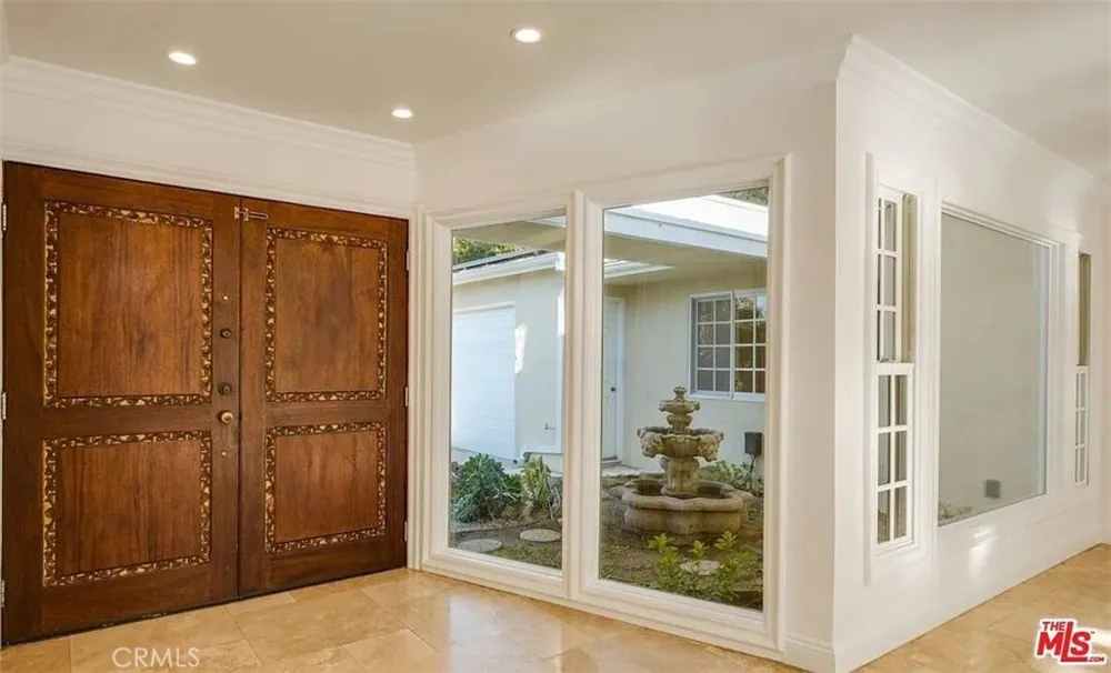 1212 San Vicente Santa Monica, CA 90402