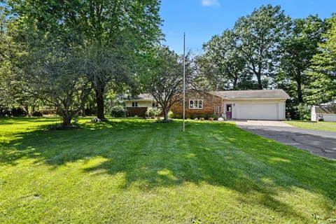 10492 Range Line Road