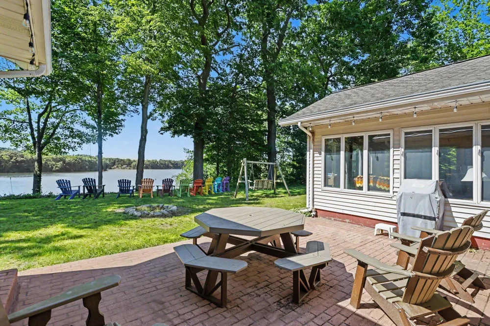 10492 Range Line Road Berrien Springs, MI 49103