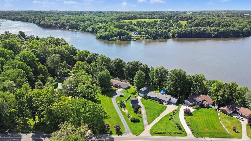 10492 Range Line Road Berrien Springs, MI 49103