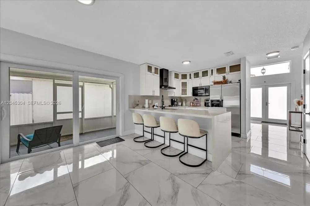 5542 NW 190th Ln Miami Gardens, FL 33055