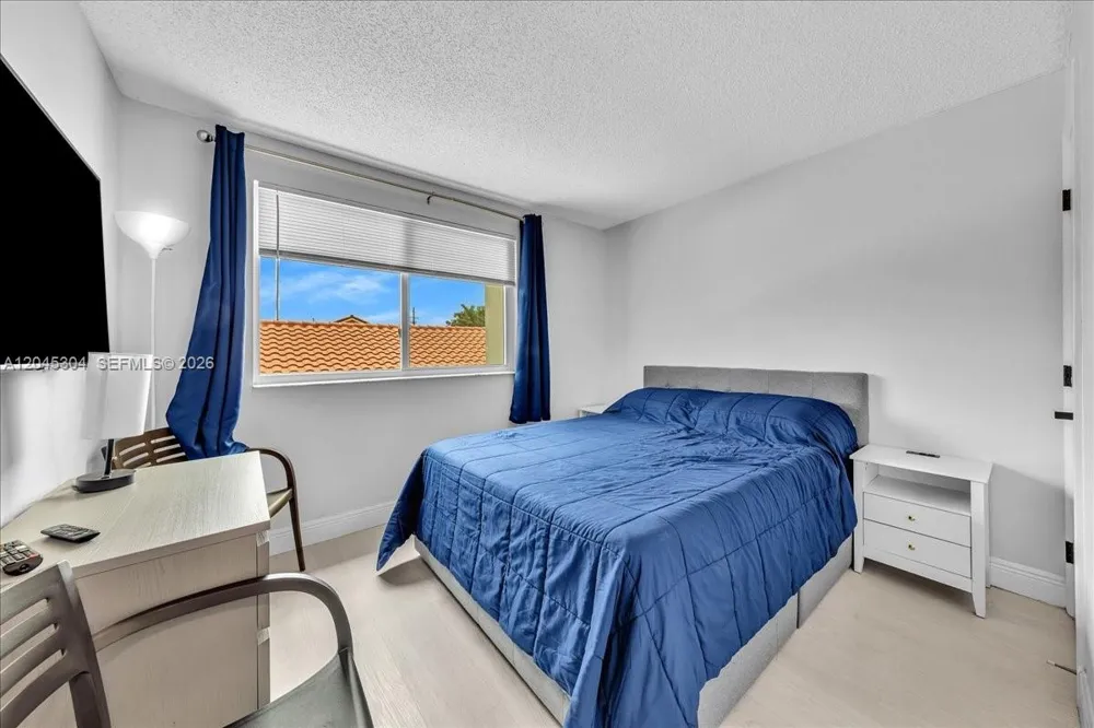 5542 NW 190th Ln Miami Gardens, FL 33055